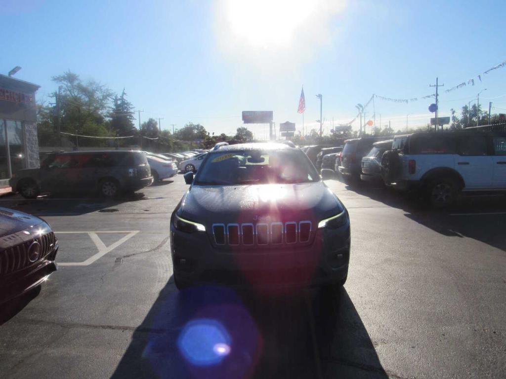 used 2019 Jeep Cherokee car, priced at $17,995