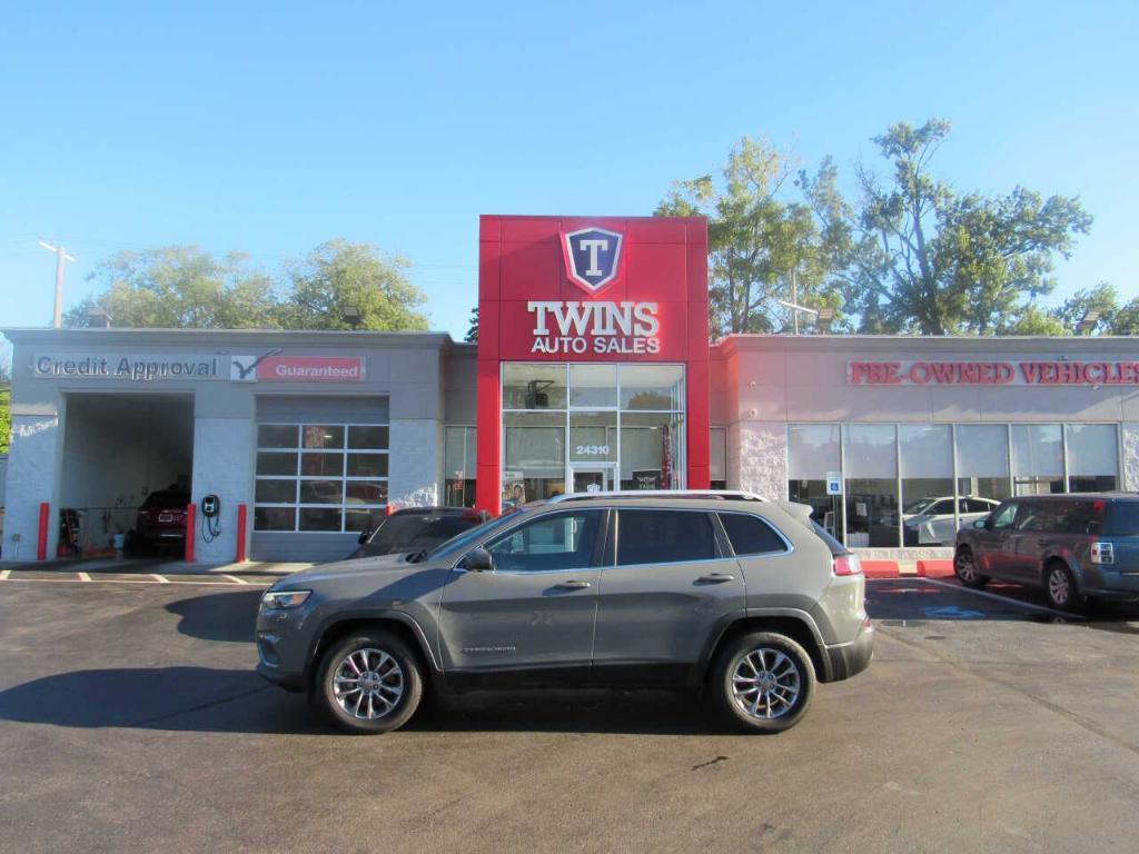 used 2019 Jeep Cherokee car, priced at $17,995