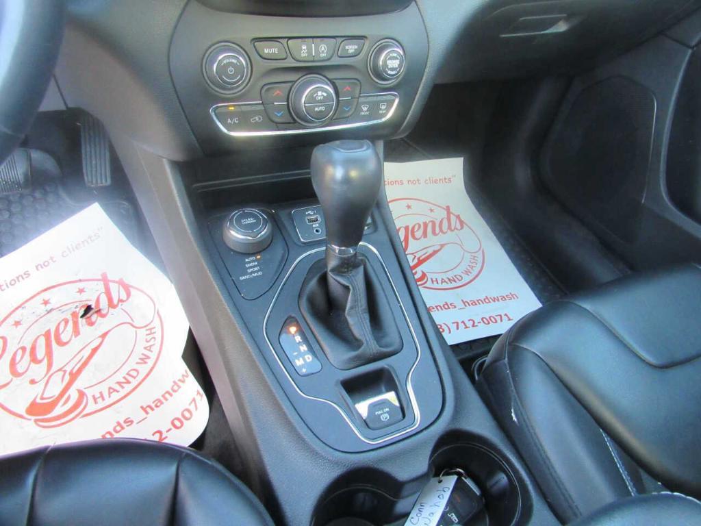 used 2019 Jeep Cherokee car, priced at $17,995