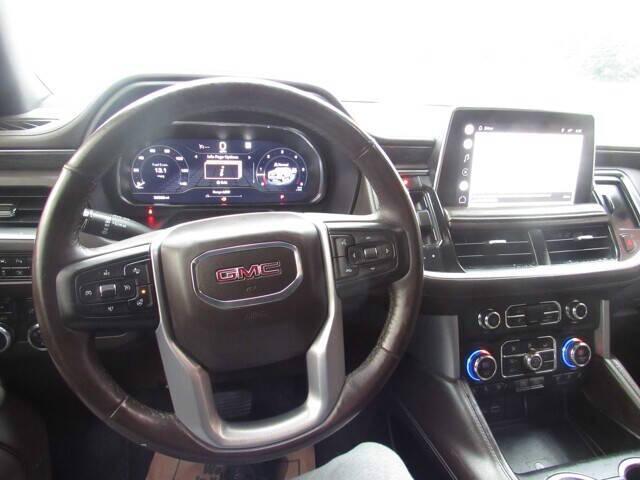 used 2022 GMC Yukon car, priced at $53,995