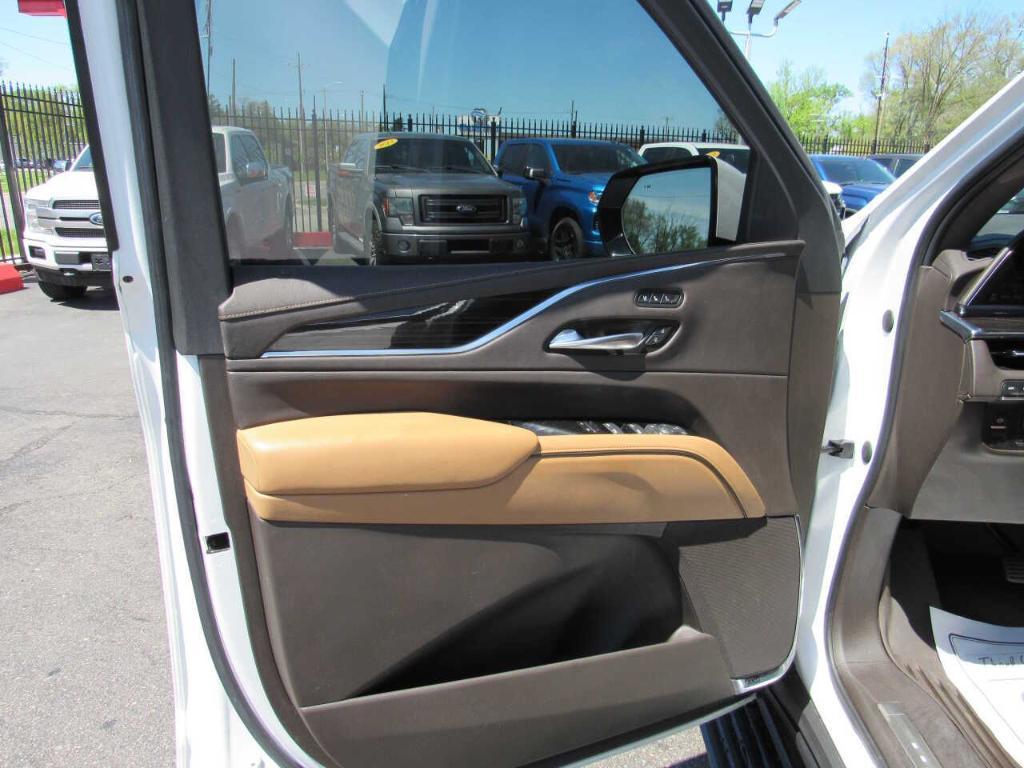 used 2021 Cadillac Escalade car, priced at $62,995