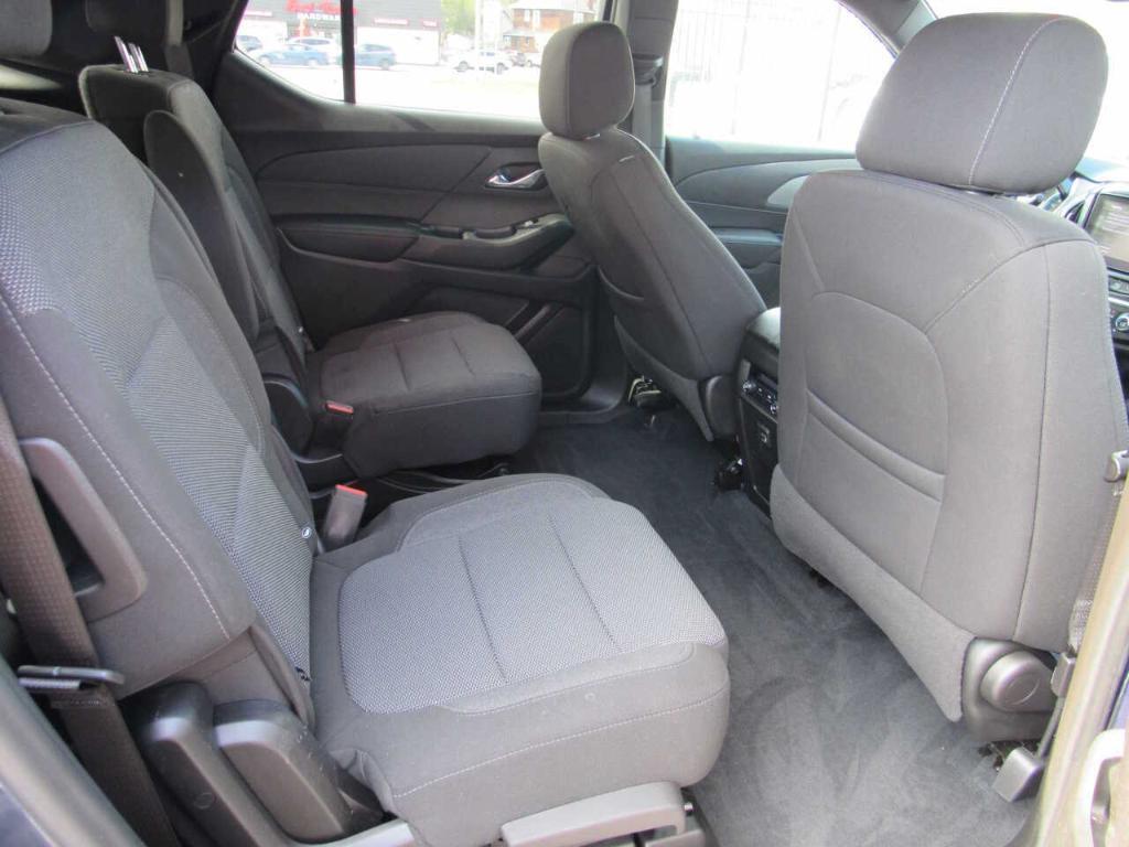 used 2022 Chevrolet Traverse car, priced at $28,995