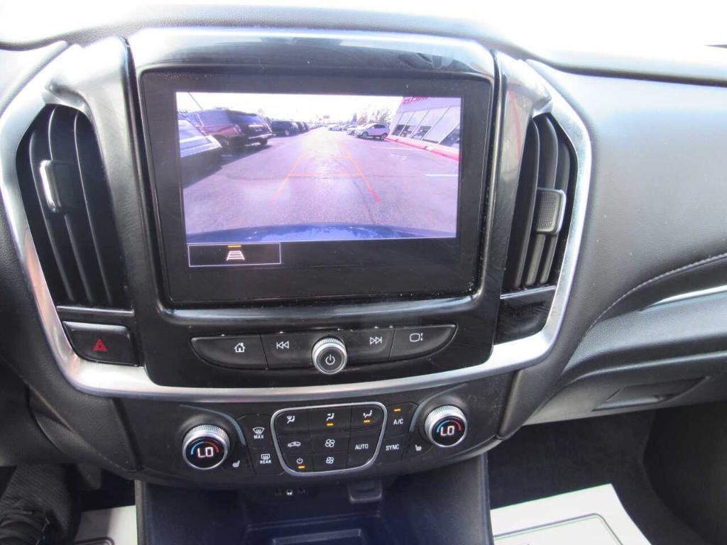 used 2022 Chevrolet Traverse car, priced at $28,995