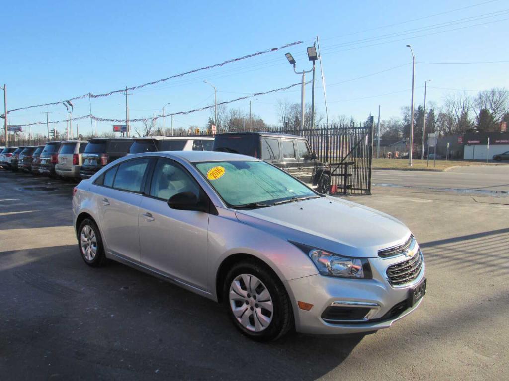 used 2016 Chevrolet Cruze Limited car, priced at $6,995