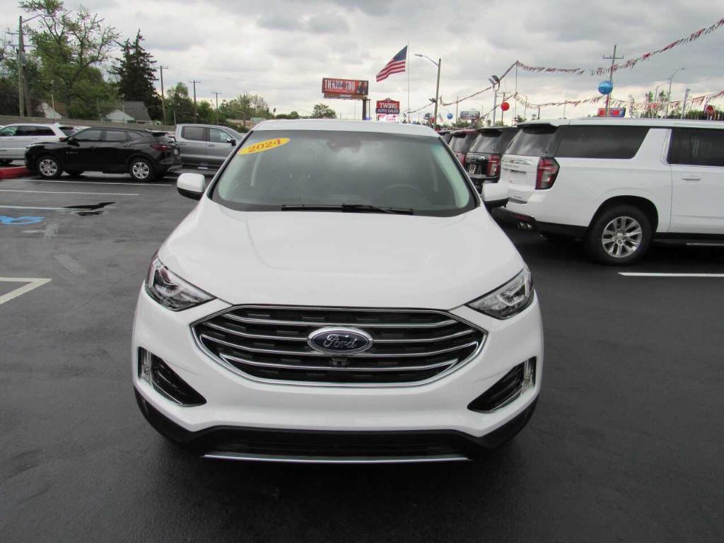 used 2024 Ford Edge car, priced at $25,995