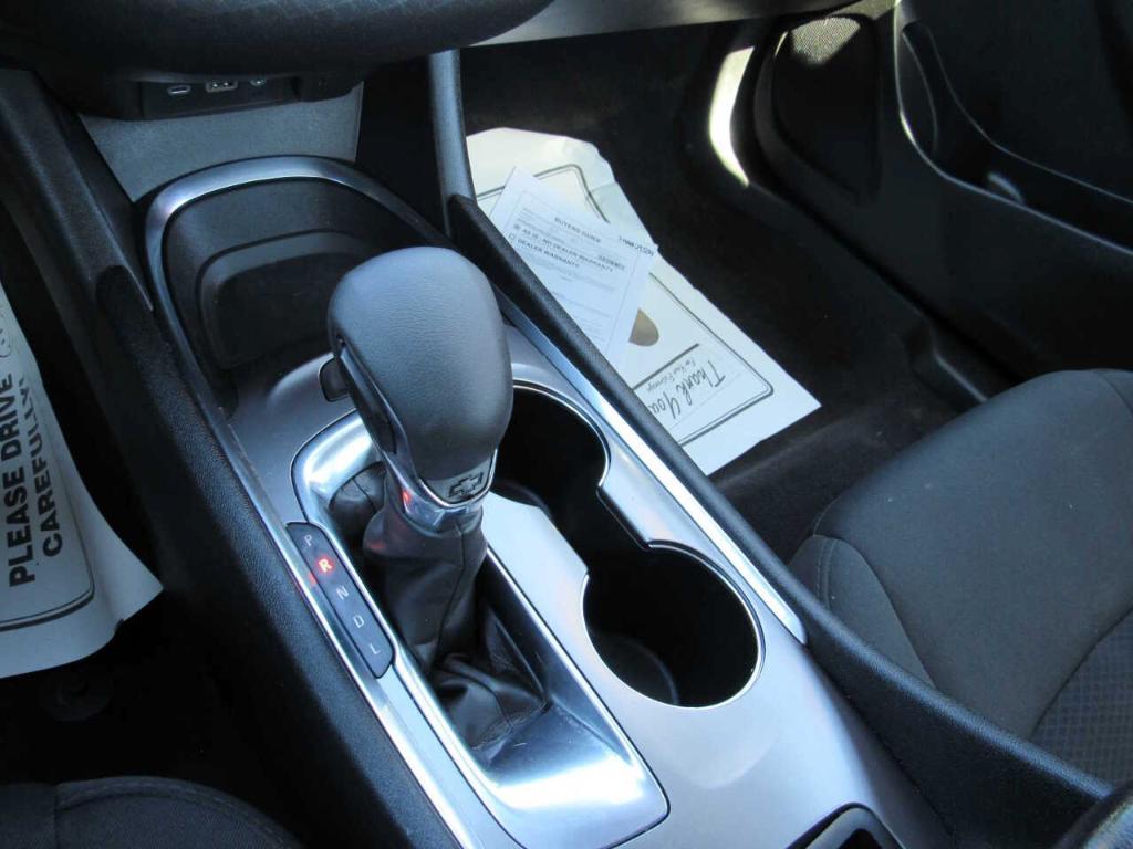used 2021 Chevrolet Malibu car, priced at $14,995