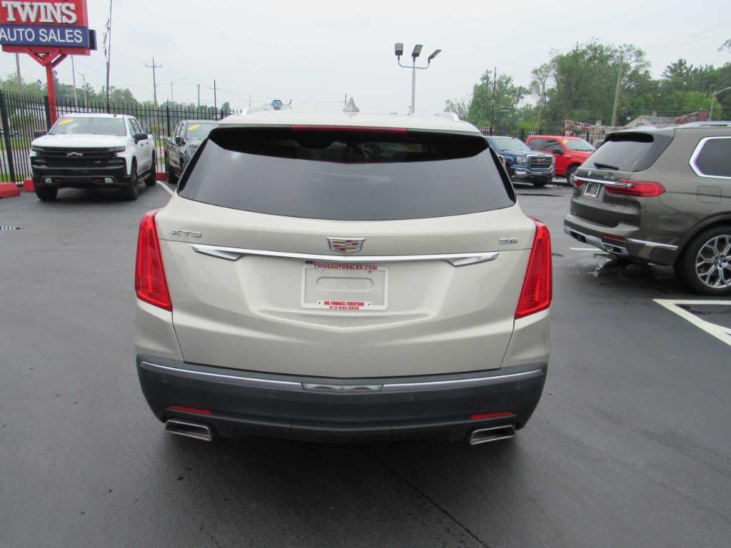 used 2017 Cadillac XT5 car, priced at $14,995