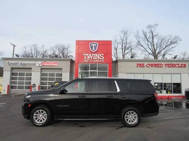 used 2023 Chevrolet Suburban car, priced at $46,995