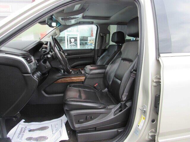 used 2017 Chevrolet Suburban car, priced at $29,995