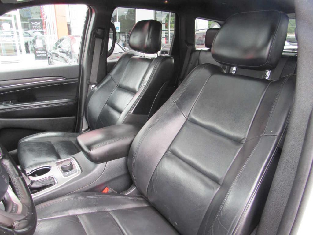 used 2020 Jeep Grand Cherokee car, priced at $21,995