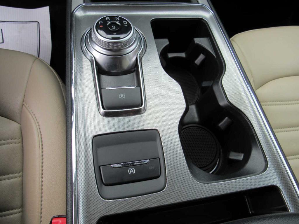 used 2022 Ford Edge car, priced at $19,995