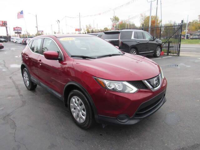 used 2019 Nissan Rogue Sport car, priced at $14,995