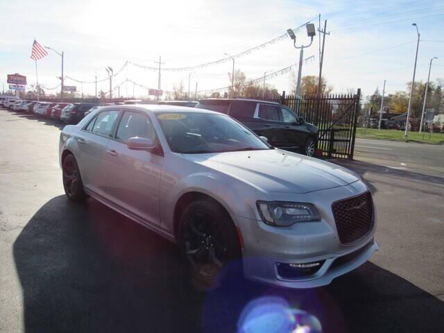 used 2022 Chrysler 300 car, priced at $25,995