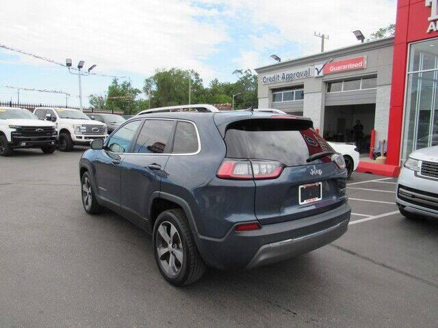 used 2020 Jeep Cherokee car, priced at $19,995