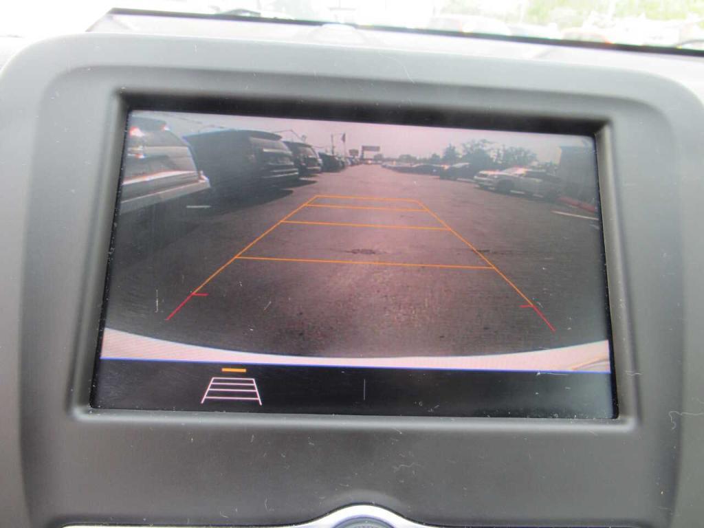 used 2021 Chevrolet Equinox car, priced at $16,995