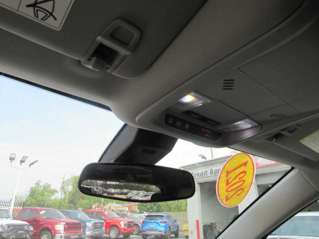 used 2021 Chevrolet Equinox car, priced at $16,995