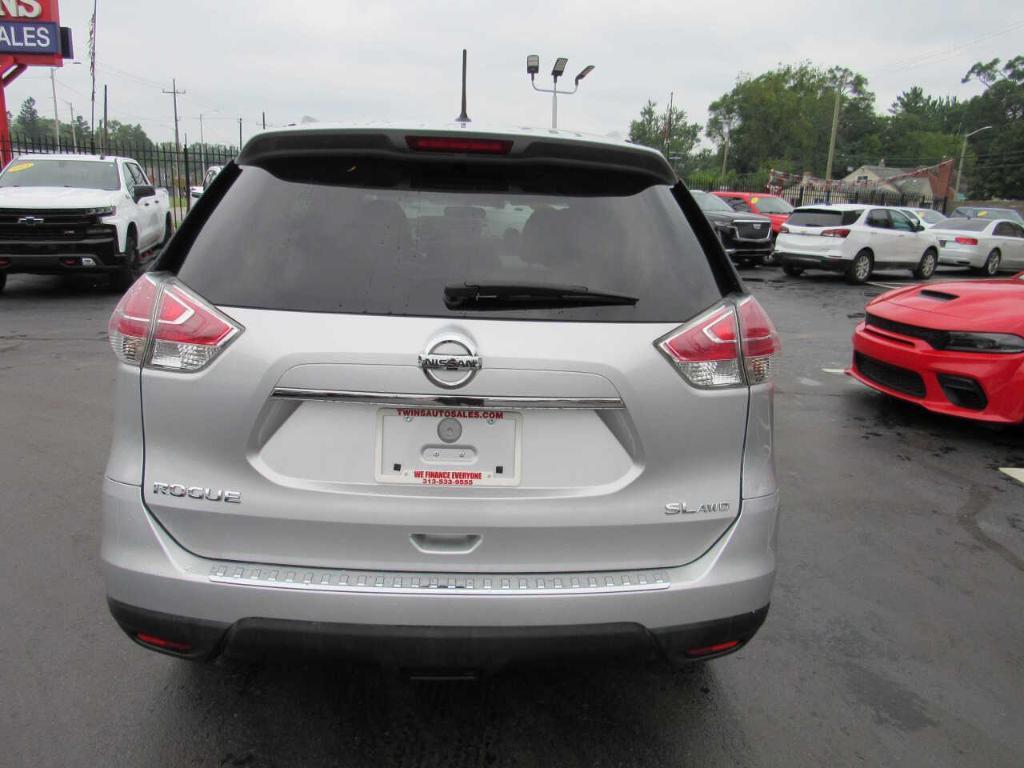 used 2016 Nissan Rogue car, priced at $11,995