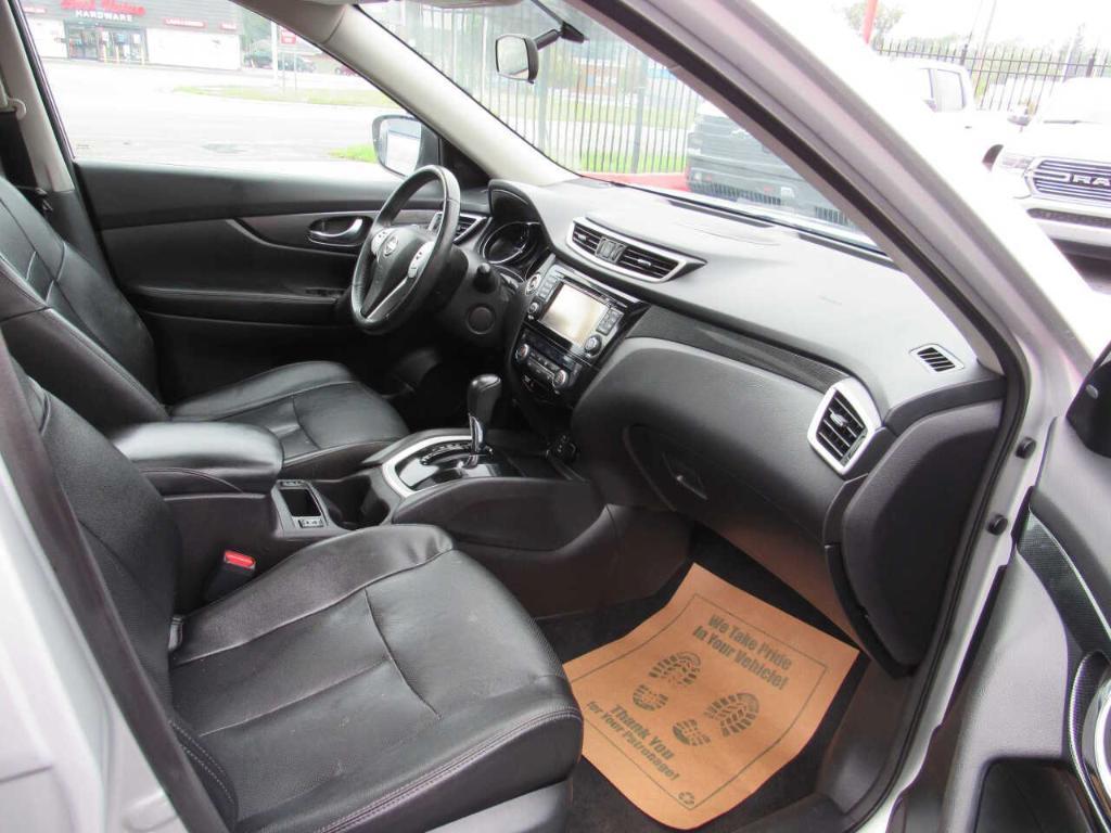 used 2016 Nissan Rogue car, priced at $11,995