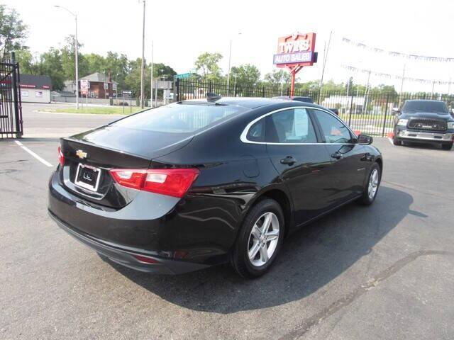 used 2020 Chevrolet Malibu car, priced at $15,995