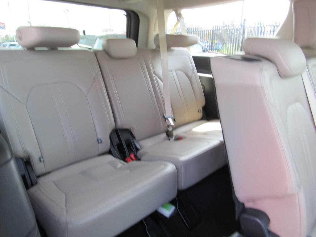 used 2022 Ford Expedition Max car, priced at $44,995