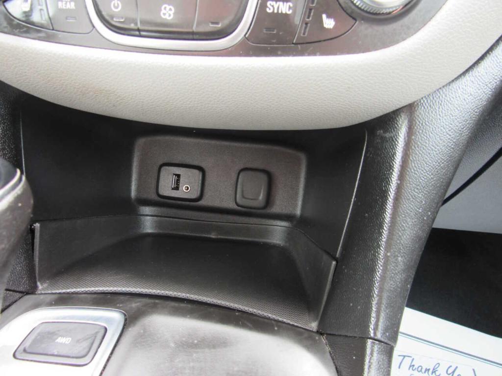 used 2018 Chevrolet Equinox car, priced at $10,995