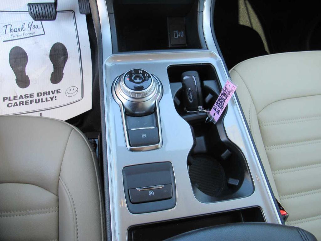 used 2024 Ford Edge car, priced at $28,995