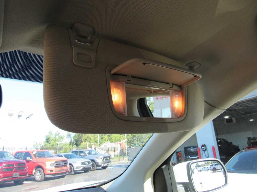 used 2024 Ford Edge car, priced at $28,995