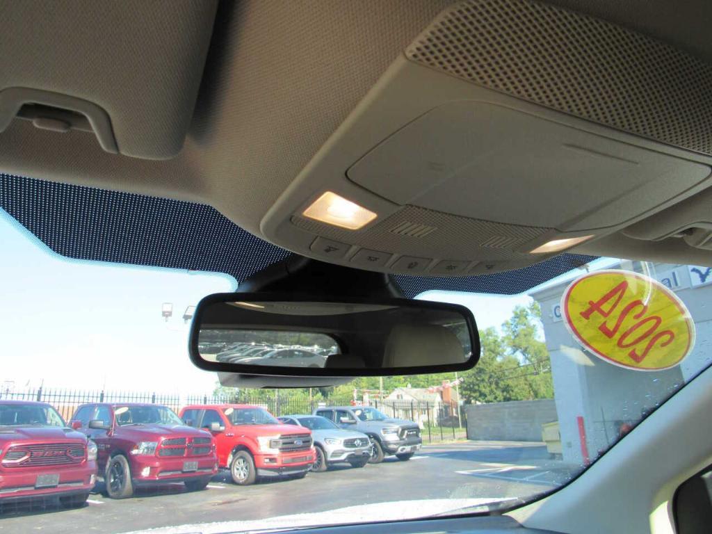 used 2024 Ford Edge car, priced at $28,995
