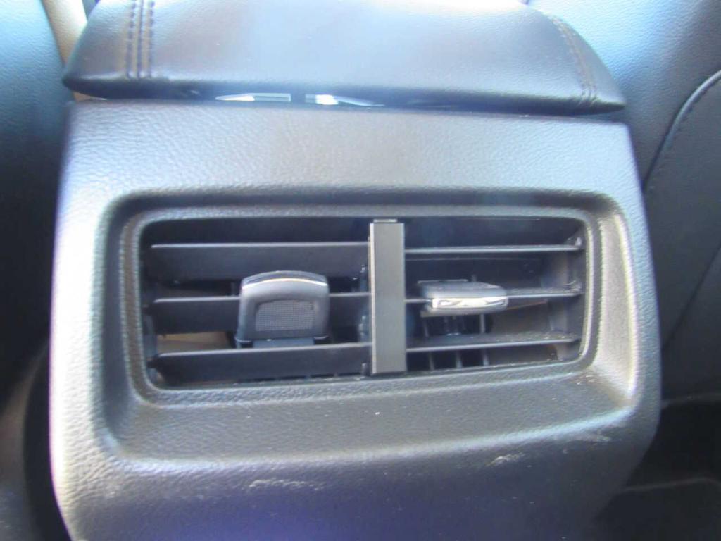 used 2024 Ford Edge car, priced at $28,995