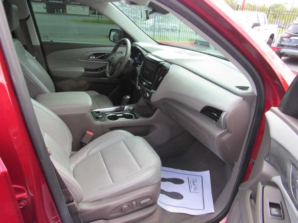 used 2019 Chevrolet Traverse car, priced at $16,995