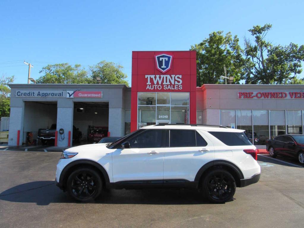 used 2023 Ford Explorer car, priced at $41,995