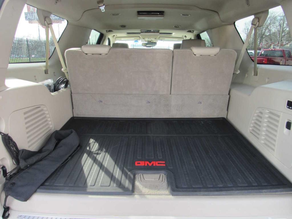 used 2019 GMC Yukon XL car, priced at $35,995