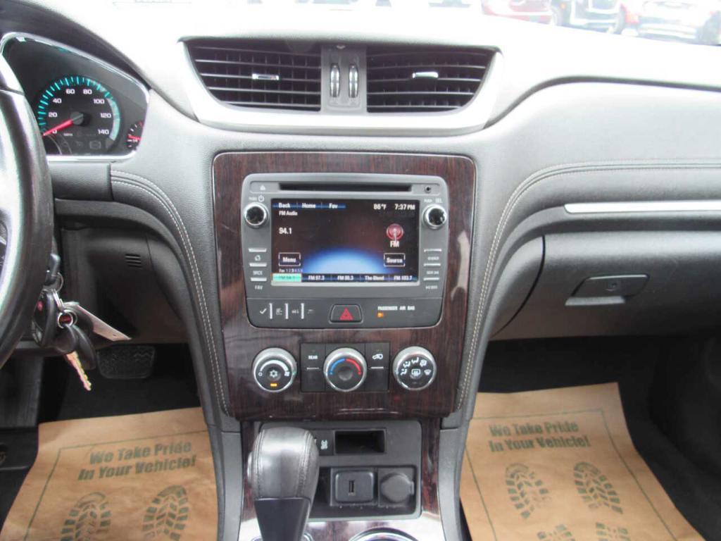 used 2017 Chevrolet Traverse car, priced at $10,995