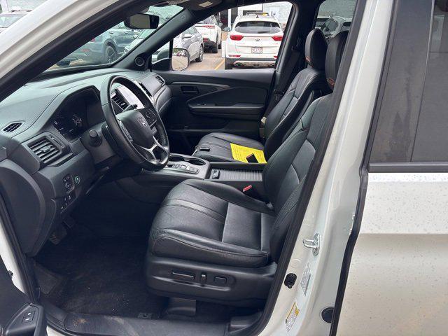 used 2022 Honda Passport car, priced at $34,490