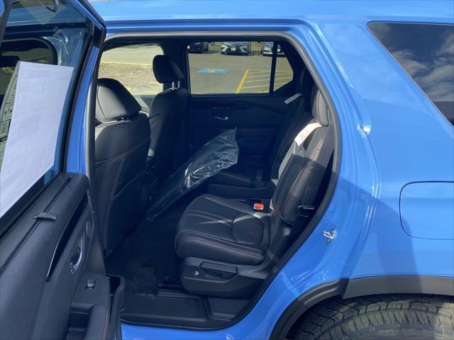 new 2025 Honda Pilot car, priced at $51,305
