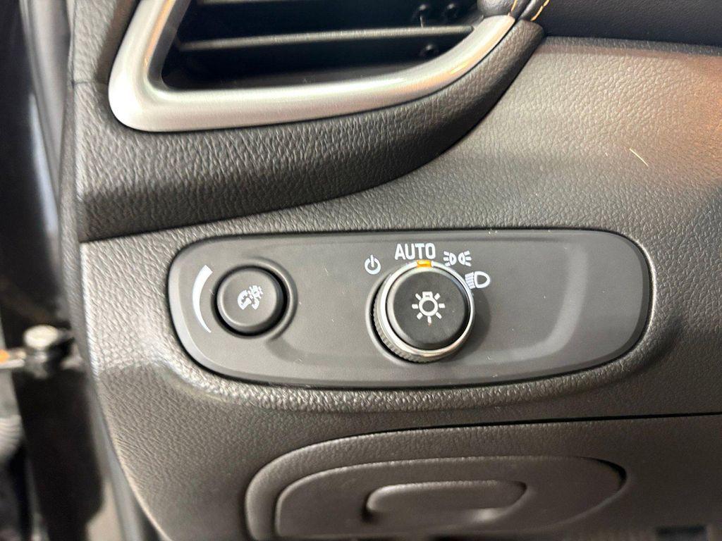used 2021 Chevrolet Trax car, priced at $13,222