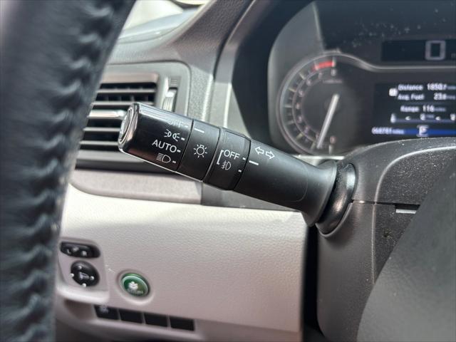 used 2018 Honda Pilot car, priced at $23,222