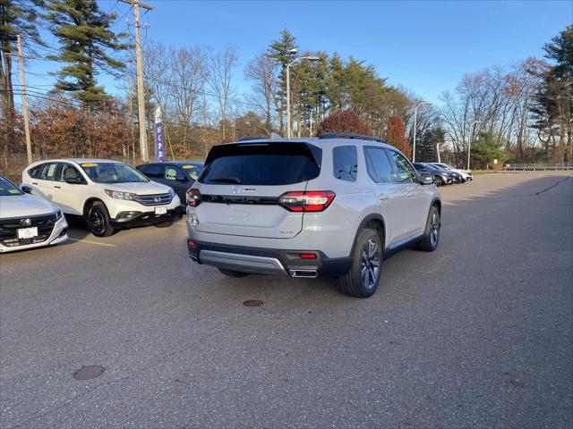 new 2025 Honda Pilot car, priced at $54,930