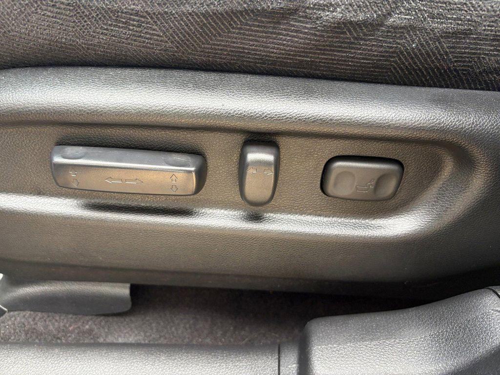 used 2022 Honda Pilot car, priced at $30,891