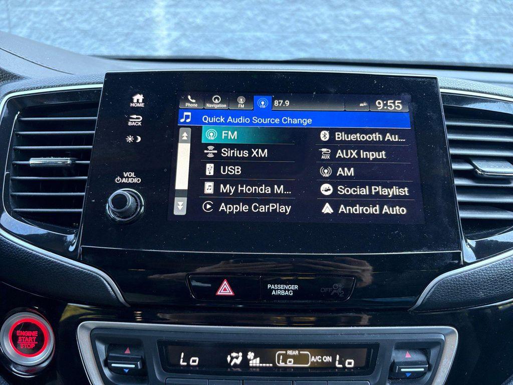 used 2022 Honda Pilot car, priced at $35,994