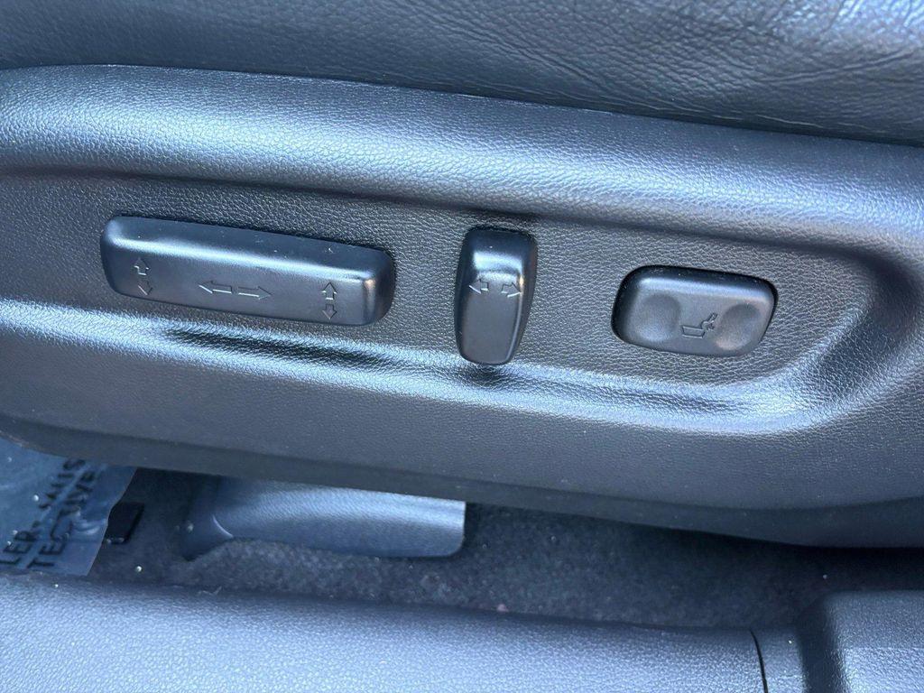 used 2022 Honda Pilot car, priced at $35,994