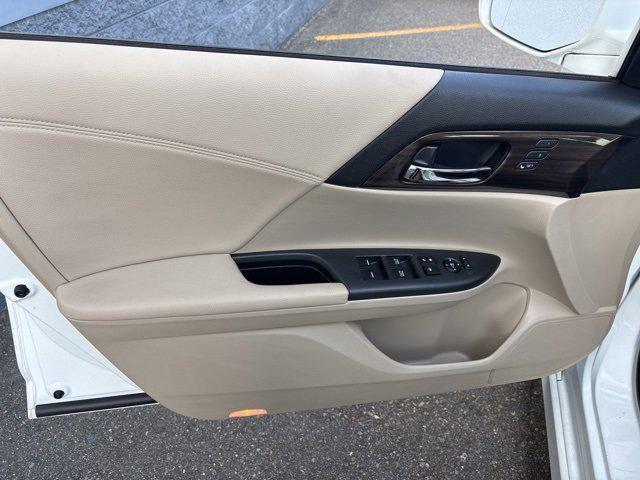 used 2017 Honda Accord Hybrid car, priced at $19,290