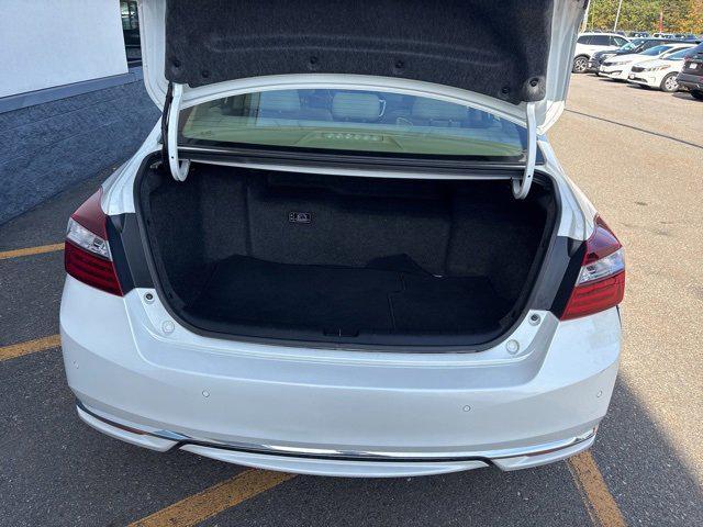 used 2017 Honda Accord Hybrid car, priced at $19,290