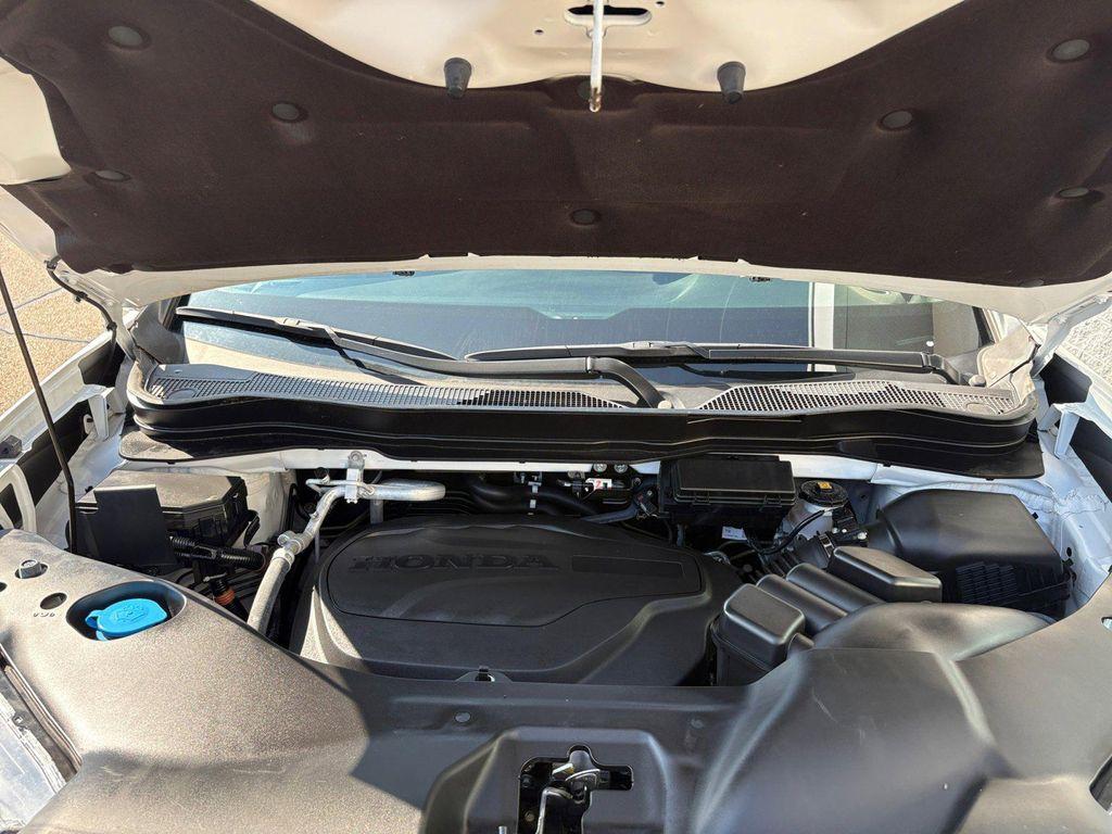 used 2023 Honda Passport car, priced at $37,844