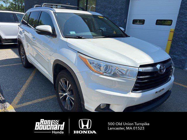 used 2016 Toyota Highlander car, priced at $19,991