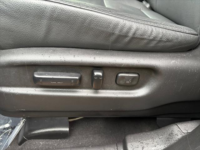 used 2021 Honda Pilot car, priced at $29,275