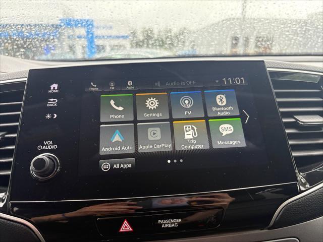 used 2021 Honda Pilot car, priced at $29,275