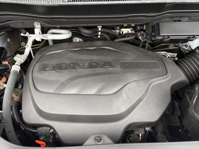 used 2021 Honda Pilot car, priced at $29,275