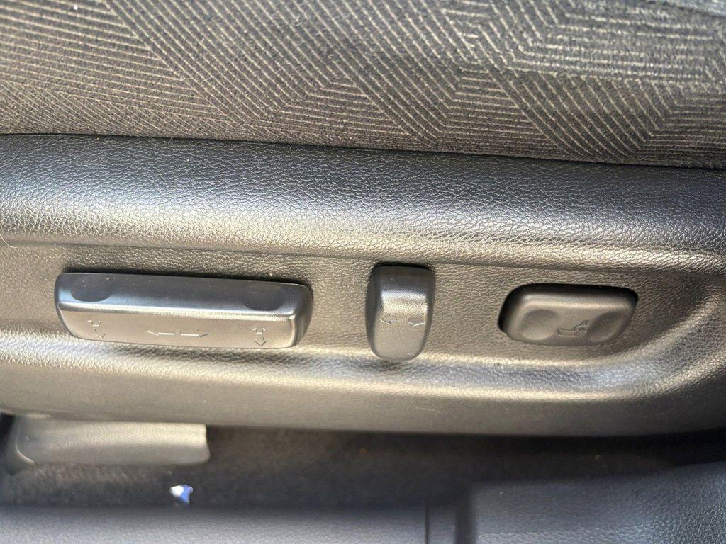 used 2022 Honda Pilot car, priced at $30,274