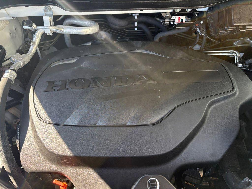 used 2022 Honda Pilot car, priced at $30,274